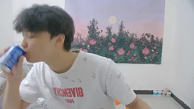 icecream-002 online show from May 2026 11:49:02 AM