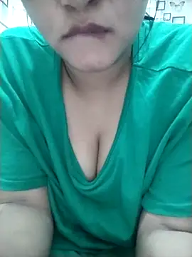 Snapshot of Chandrika_Yadav chatting on May 2026 05:51:02 PM Chandrika Yadav online show from May 2026 05:51:02 PM