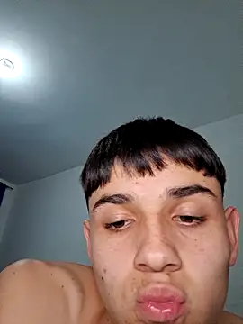 AxelKiran online show from April 2026 11:28:01 PM