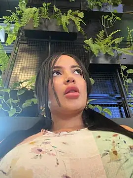 Snapshot of Serafina_del_Mar__ chatting on July 2026 09:39:01 PM Serafina del Mar online show from July 2026 09:39:01 PM