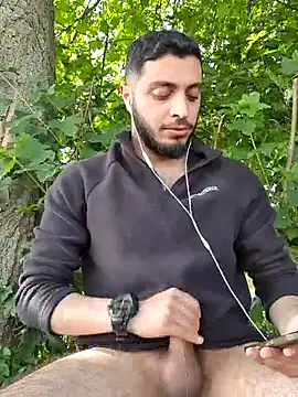 Snapshot of SoftAmjad chatting on May 2026 03:28:02 PM SoftAmjad online show from May 2026 03:28:02 PM