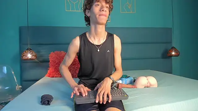 willturneer online show from March 2026 04:07:02 AM