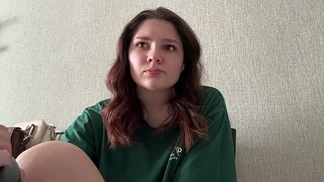 Emmiebutwihu online show from April 2026 06:19:01 AM