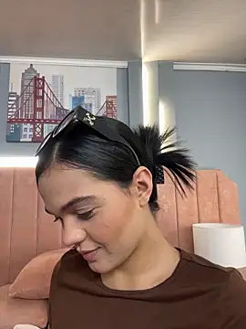 Bella-Ferrer online show from March 2026 06:29:01 PM