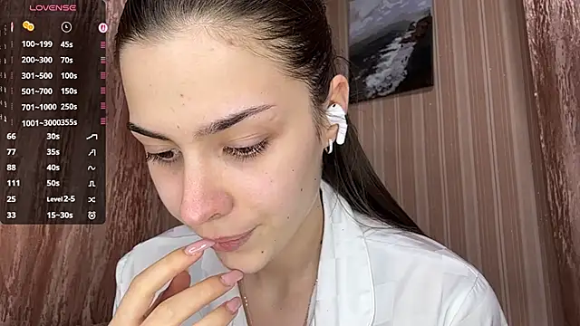 AylaLust online show from April 2026 12:08:02 PM