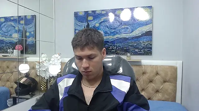 Snapshot of AlessandroFranco chatting on June 2026 01:25:02 PM AlessandroFranco online show from June 2026 01:25:02 PM