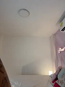 Adalyn Cute online show from May 2026 11:38:01 AM