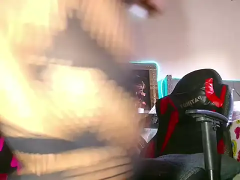 candy aass online show from April 2026 09:32:01 PM