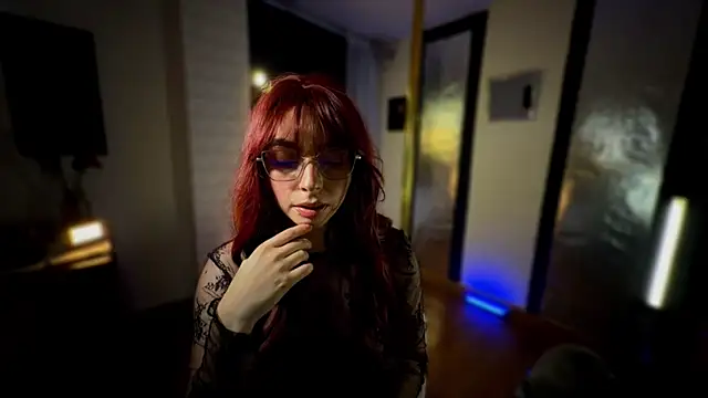 EroticMaze online show from May 2026 11:11:01 PM