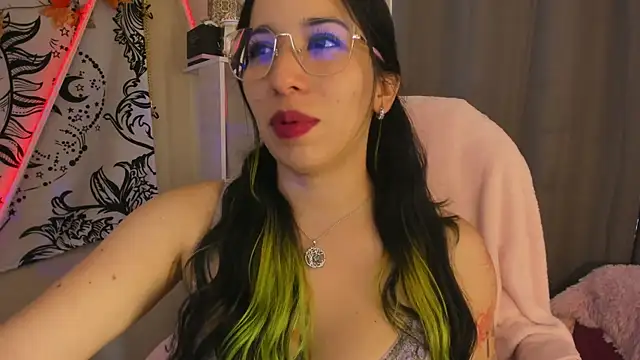 Snapshot of Laughing_Natty chatting on May 2026 02:12:01 PM Laughing Natty online show from May 2026 02:12:01 PM