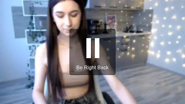 EmyHarrington online show from March 2026 02:00:02 PM