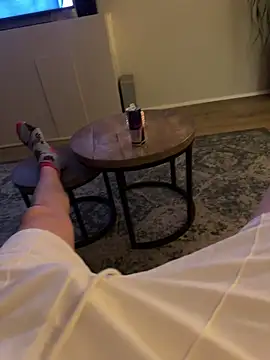 Snapshot of maniackle chatting on April 2026 08:02:02 PM maniackle online show from April 2026 08:02:02 PM