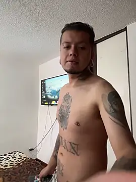 Juan Hernadez27 online show from March 2026 12:11:01 PM