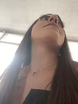 Electra Pinkk online show from April 2026 02:13:02 PM