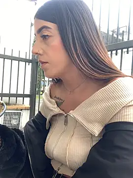 Electra Pinkk online show from April 2026 02:03:02 PM