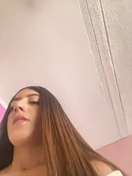 Electra Pinkk online show from May 2026 02:01:01 PM