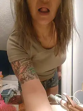 NicolePearl online show from April 2026 08:06:01 PM