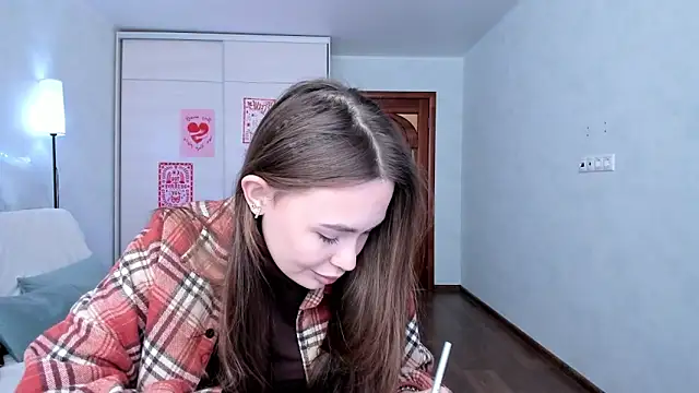 kittiangel00 online show from April 2026 04:26:02 AM