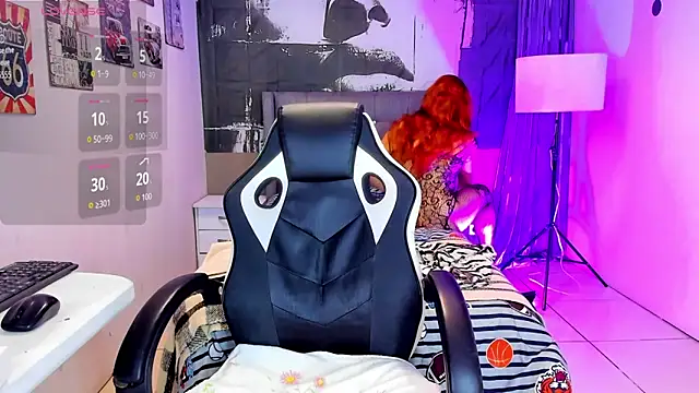 liam scoot  online show from April 2026 04:37:01 AM