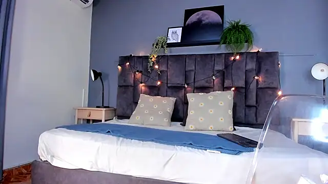 Meganlove   online show from April 2026 02:45:01 AM