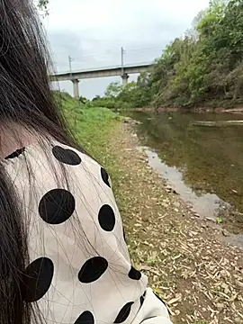 Snapshot of luoli-b chatting on March 2026 07:45:01 AM luoli-b online show from March 2026 07:45:01 AM