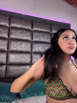 AmaranttayLunay online show from April 2026 02:41:01 PM