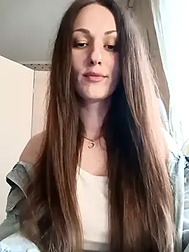 Snapshot of LunaCrystall chatting on April 2026 03:49:02 PM LunaCrystall online show from April 2026 03:49:02 PM