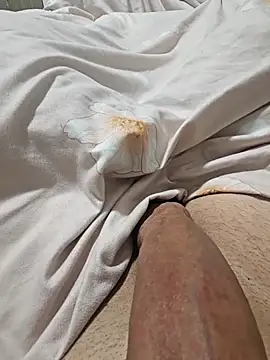 dexter7999 online show from April 2026 05:37:01 PM