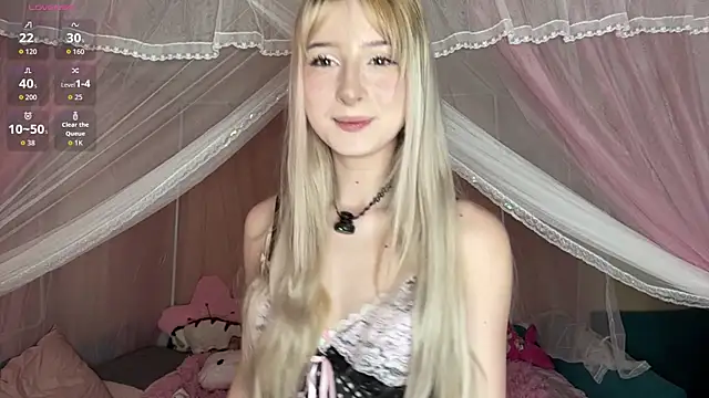 Snapshot of OnlyEva1 chatting on May 2026 09:29:02 AM OnlyEva1 online show from May 2026 09:29:02 AM