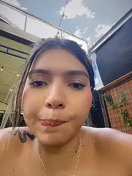 Snapshot of LolliePopsXXX chatting on July 2026 06:20:01 PM LolliePopsXXX online show from July 2026 06:20:01 PM