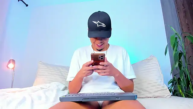 Randdy 333 online show from April 2026 06:25:02 AM