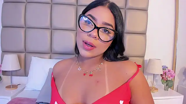 lilly williamss online show from April 2026 03:21:02 AM