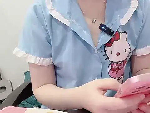 hunhun122 online show from April 2026 12:27:02 PM