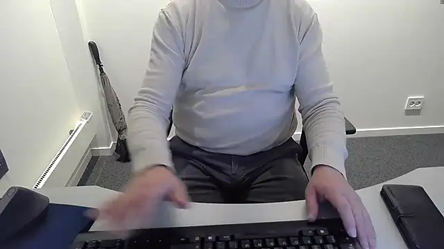 Buggemann online show from March 2026 04:28:02 AM