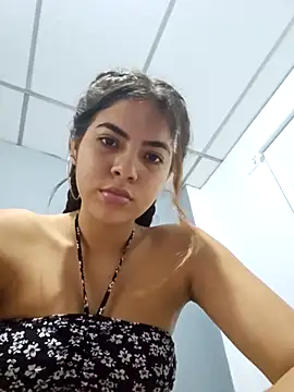 Scarlett moon1 online show from March 2026 08:59:01 PM