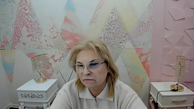 Yasy mina online show from March 2026 11:24:02 AM