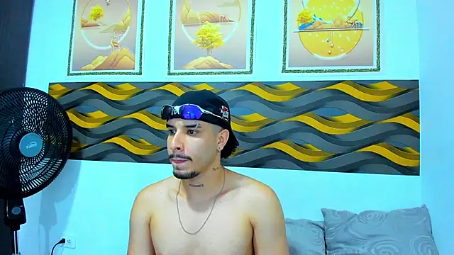 Leon Hotx online show from May 2026 07:21:01 PM