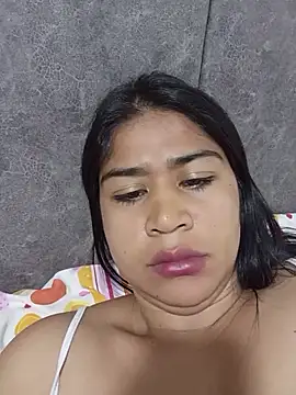 LexyJohnnes  online show from April 2026 11:07:02 PM