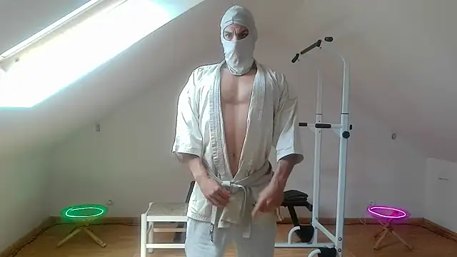 Snapshot of NinjaLaser chatting on June 2026 11:49:02 AM NinjaLaser online show from June 2026 11:49:02 AM