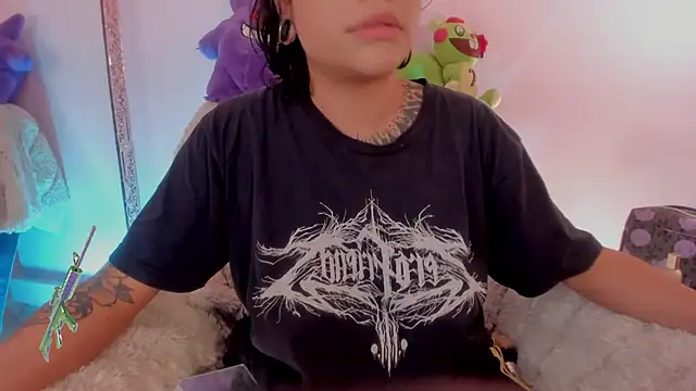 Snapshot of psychodoll_11 chatting on May 2026 01:05:02 PM psychodoll 11 online show from May 2026 01:05:02 PM