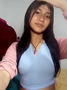 KarolaMendez online show from April 2026 10:45:02 PM
