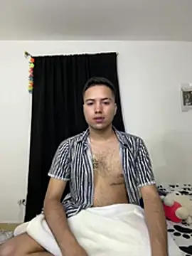 AxelDiors online show from March 2026 04:40:02 AM