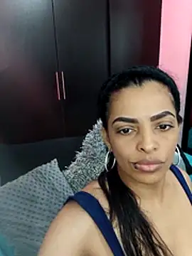 Snapshot of Heda-soSo chatting on April 2026 04:33:01 PM Heda-soSo online show from April 2026 04:33:01 PM