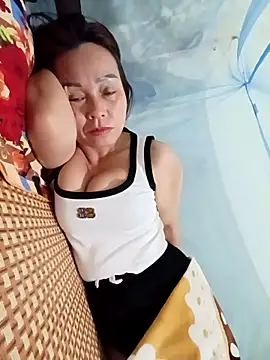 Lyly22x online show from May 2026 10:16:01 PM