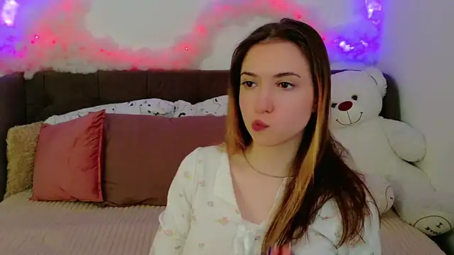 LeenMoonie online show from July 2026 08:49:02 AM