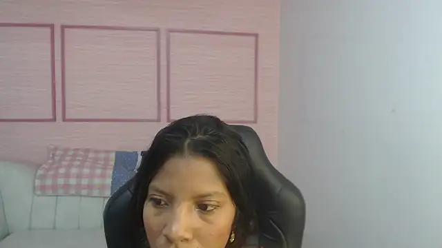 emily smith t online show from March 2026 07:28:01 PM