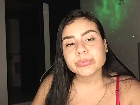 Snapshot of Wendyfzyog3 chatting on April 2026 05:02:02 PM Wendyfzyog3 online show from April 2026 05:02:02 PM