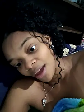 marialuiza2027 online show from April 2026 11:59:01 AM