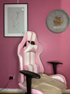 NaughtyLatinaxxx online show from April 2026 05:39:02 PM