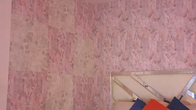 april summer  online show from April 2026 08:50:01 PM